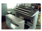 Yamaha Organ ELX 1. Designed to be the ultimate Electone....